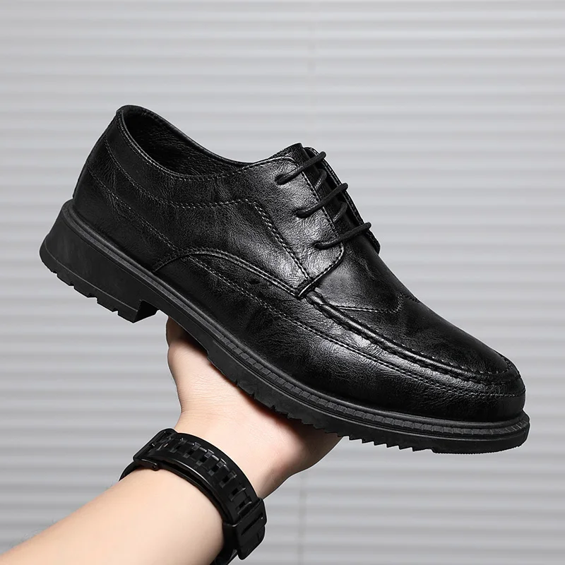 Sapatos casuais masculinos de  - Men Shoes Louboutin avaliação e preço
